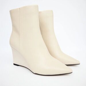 Sanctuary Pacer Wedge Bootie NWOB
